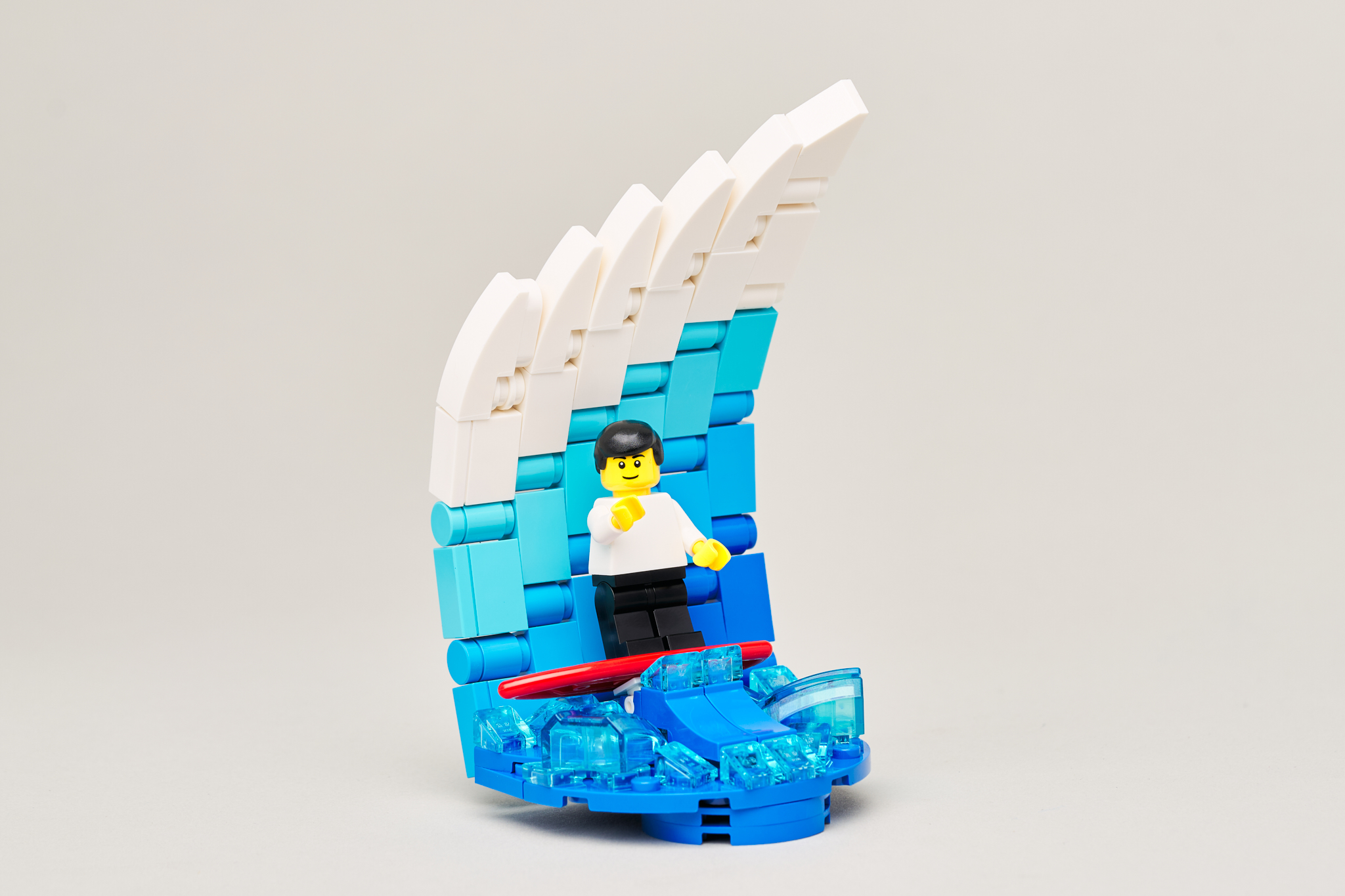 Alline Health wave brick kit with figure.